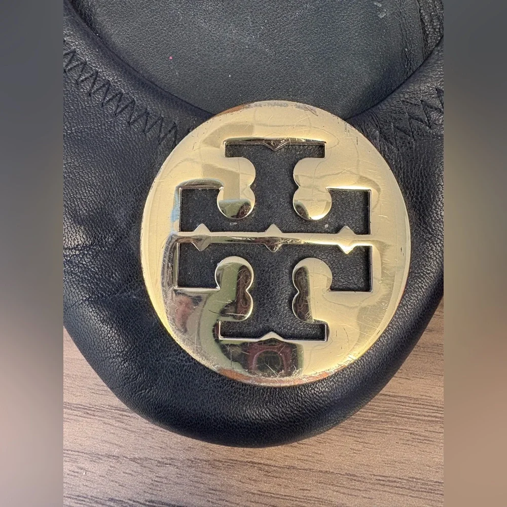 Tory Burch Black Leather Flats with Gold Logo - Picture 3 of 12